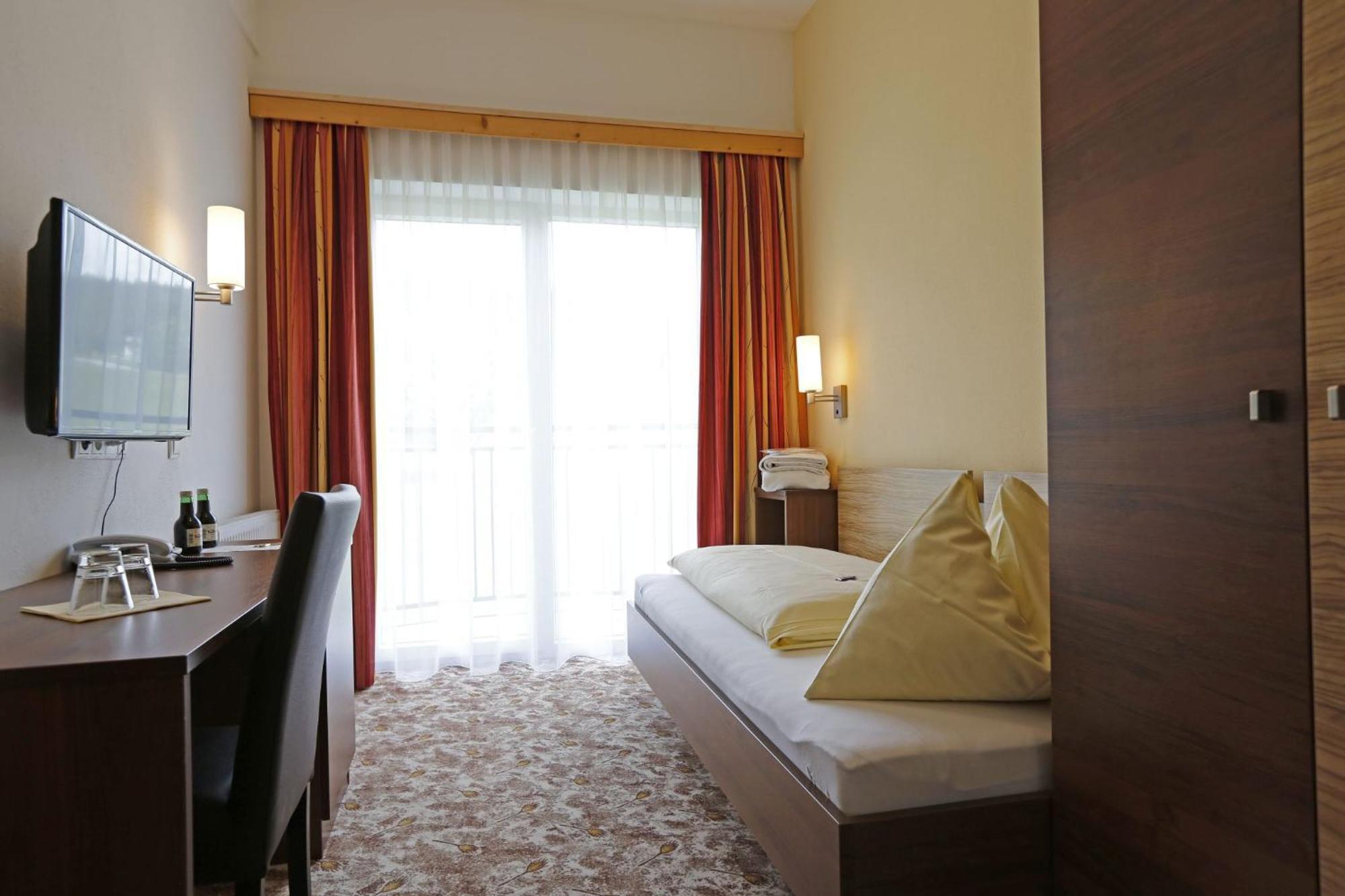 Premium Wanderhotel Steirerhof Schladming Exterior foto